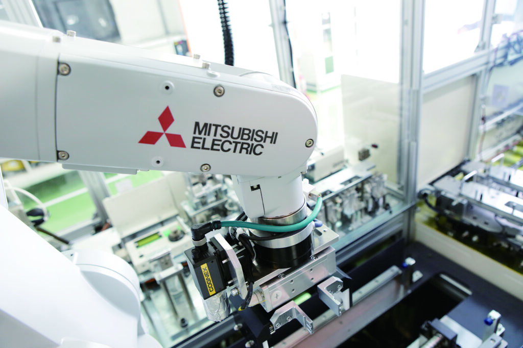 Inteligência Artificial Aplicada em Robôs Industriais 1 RoboIndustrialMitsubishiElectric